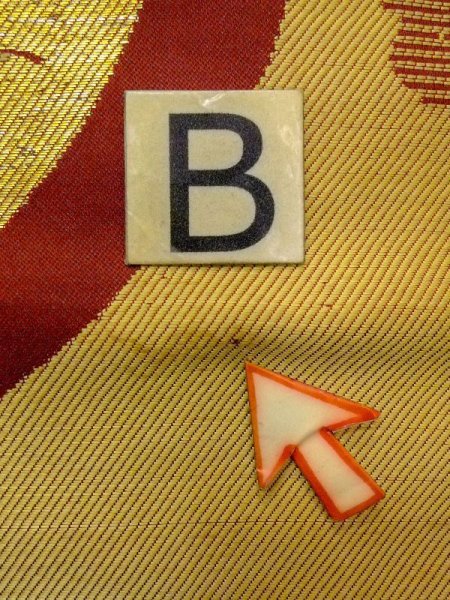 画像8: N0216Z 名古屋帯 女性用着物 シルク(正絹)  灰色がかった 黄色 花 【中古】 【USED】 【リサイクル】 ★☆☆☆☆ (8)