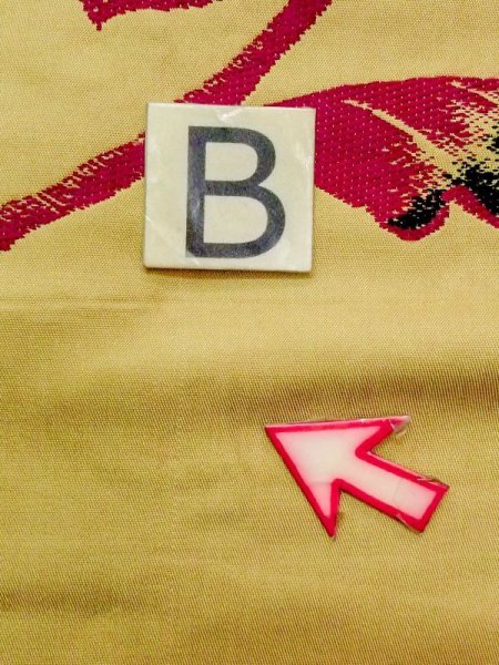 画像8: N0217B 名古屋帯 女性用着物 シルク(正絹)  灰色がかった 黄色 花 【中古】 【USED】 【リサイクル】 ★★☆☆☆ (8)