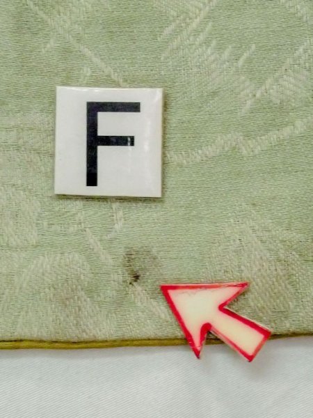 画像13: N0217B 名古屋帯 女性用着物 シルク(正絹)  灰色がかった 黄色 花 【中古】 【USED】 【リサイクル】 ★★☆☆☆ (13)