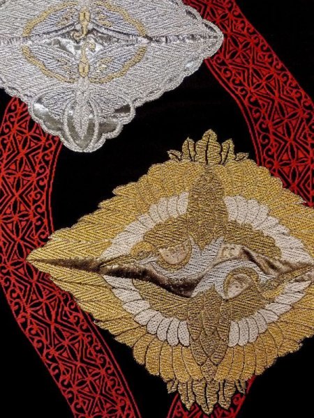 画像3: N0227A 袋帯 女性用着物 シルク(正絹)   黒 唐草 【中古】 【USED】 【リサイクル】 ★★★☆☆ (3)