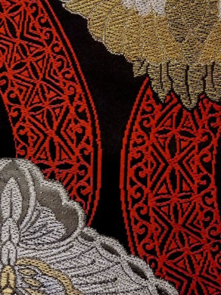 画像9: N0227A 袋帯 女性用着物 シルク(正絹)   黒 唐草 【中古】 【USED】 【リサイクル】 ★★★☆☆ (9)