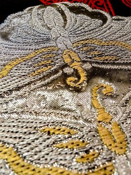 画像13: N0227A 袋帯 女性用着物 シルク(正絹)   黒 唐草 【中古】 【USED】 【リサイクル】 ★★★☆☆ (13)