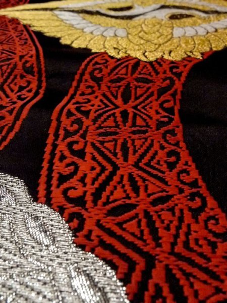 画像14: N0227A 袋帯 女性用着物 シルク(正絹)   黒 唐草 【中古】 【USED】 【リサイクル】 ★★★☆☆ (14)