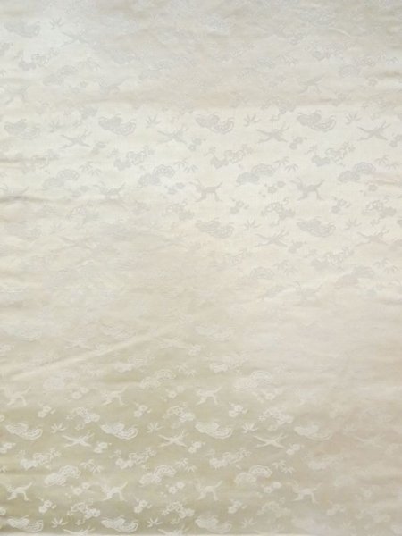 画像2: N0227B 袋帯 女性用着物 シルク(正絹)  光沢のある オフ ホワイト 梅 【中古】 【USED】 【リサイクル】 ★☆☆☆☆ (2)