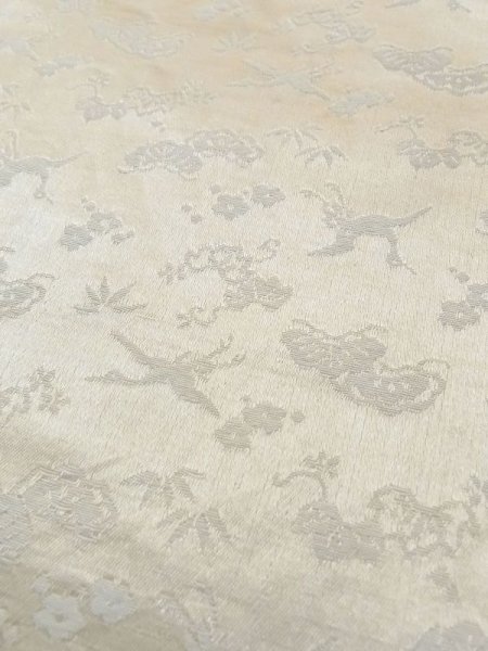 画像6: N0227B 袋帯 女性用着物 シルク(正絹)  光沢のある オフ ホワイト 梅 【中古】 【USED】 【リサイクル】 ★☆☆☆☆ (6)