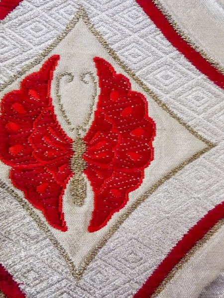 画像4: N0227D 袋帯 女性用着物 シルク(正絹)  光沢のある 銀色 ぼたん 【中古】 【USED】 【リサイクル】 ★★★★☆ (4)