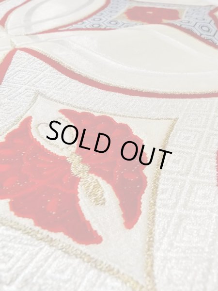 画像10: N0227D 袋帯 女性用着物 シルク（正絹）  光沢のある 銀色 ぼたん 【中古】 【USED】 【リサイクル】 ★★★★☆ (10)