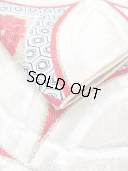 画像14: N0227D 袋帯 女性用着物 シルク（正絹）  光沢のある 銀色 ぼたん 【中古】 【USED】 【リサイクル】 ★★★★☆ (14)