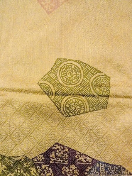 画像5: N0227G 袋帯 女性用着物 シルク（正絹）  光沢のある 金色 花 【中古】 【USED】 【リサイクル】 ★★☆☆☆ (5)