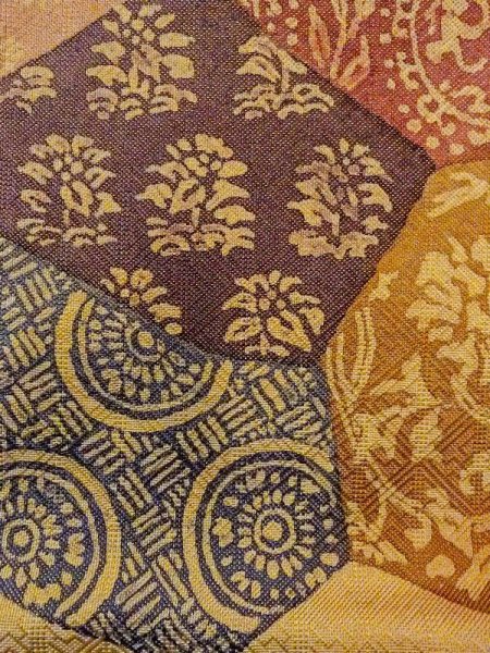 画像11: N0227G 袋帯 女性用着物 シルク（正絹）  光沢のある 金色 花 【中古】 【USED】 【リサイクル】 ★★☆☆☆ (11)