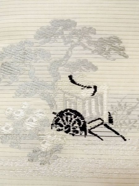画像8: N0227I 袋帯 女性用着物 シルク(正絹)   アイボリー 菊 【中古】 【USED】 【リサイクル】 ★★☆☆☆ (8)