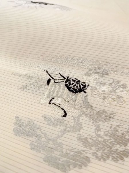 画像11: N0227I 袋帯 女性用着物 シルク(正絹)   アイボリー 菊 【中古】 【USED】 【リサイクル】 ★★☆☆☆ (11)
