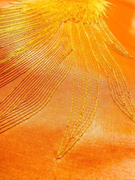 画像12: N0227J 袋帯 女性用着物 シルク(正絹)  光沢のある 橙色 鳳凰 【中古】 【USED】 【リサイクル】 ★★★☆☆ (12)