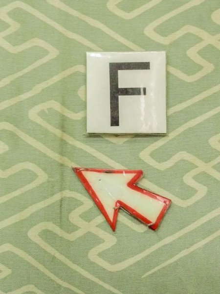 画像17: N0227U 名古屋帯 女性用着物 シルク(正絹) 灰色がかった 緑み 水色 花 【中古】 【USED】 【リサイクル】 ★☆☆☆☆ (17)