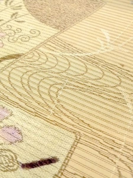 画像8: N0227W 袋帯 女性用着物 シルク(正絹) 淡い 灰色がかった 黄緑色 花 【中古】 【USED】 【リサイクル】 ★☆☆☆☆ (8)