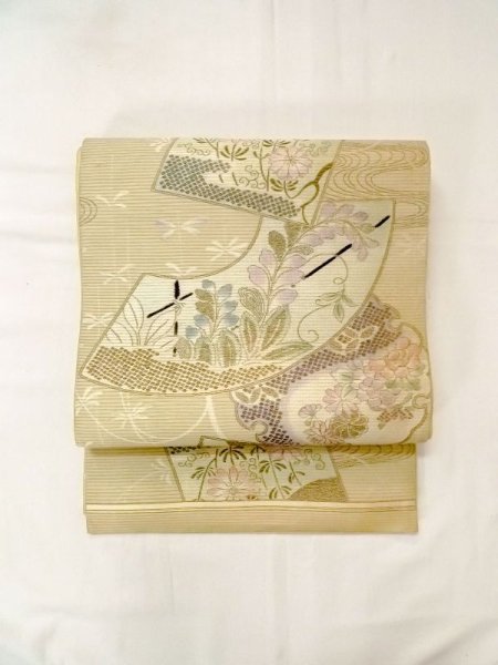 画像11: N0227W 袋帯 女性用着物 シルク(正絹) 淡い 灰色がかった 黄緑色 花 【中古】 【USED】 【リサイクル】 ★☆☆☆☆ (11)