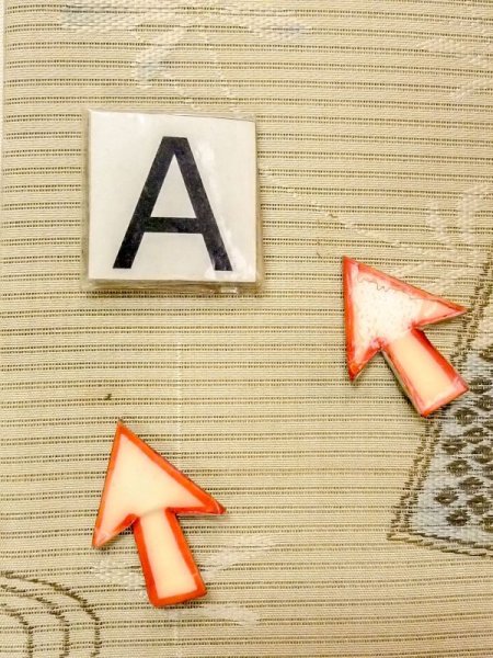 画像12: N0227W 袋帯 女性用着物 シルク(正絹) 淡い 灰色がかった 黄緑色 花 【中古】 【USED】 【リサイクル】 ★☆☆☆☆ (12)