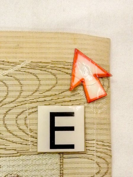 画像16: N0227W 袋帯 女性用着物 シルク(正絹) 淡い 灰色がかった 黄緑色 花 【中古】 【USED】 【リサイクル】 ★☆☆☆☆ (16)