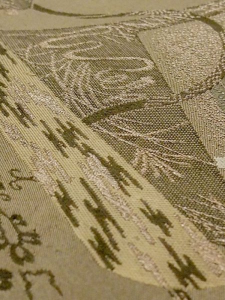 画像8: N0227Y 袋帯 女性用着物 シルク(正絹)   オリーブ 松/松葉 【中古】 【USED】 【リサイクル】 ★★☆☆☆ (8)