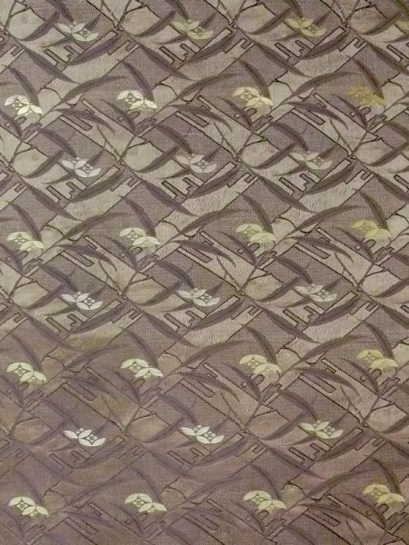 画像2: N0228D 袋帯 女性用着物 シルク(正絹)  灰色がかった オリーブ 花 【中古】 【USED】 【リサイクル】 ★★☆☆☆ (2)