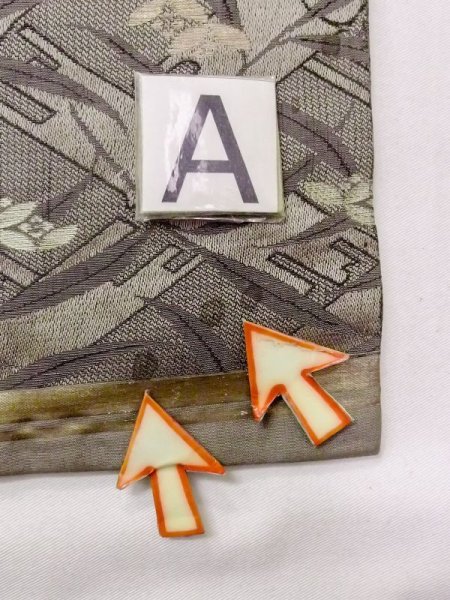 画像9: N0228D 袋帯 女性用着物 シルク(正絹)  灰色がかった オリーブ 花 【中古】 【USED】 【リサイクル】 ★★☆☆☆ (9)