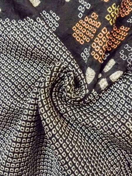 画像12: N0305E  女性用 羽織  シルク(正絹)   黒, 花 【中古】 【USED】 【リサイクル】 ★★★☆☆ (12)