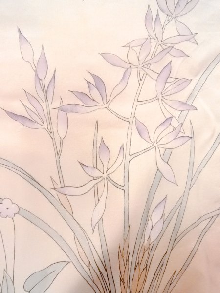 画像6: N0312A  女性用 小紋  シルク（正絹）  淡い 桃色, 花 【中古】 【USED】 【リサイクル】 ★★☆☆☆ (6)