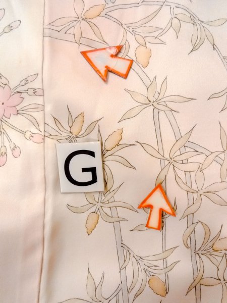 画像20: N0312A  女性用 小紋  シルク（正絹）  淡い 桃色, 花 【中古】 【USED】 【リサイクル】 ★★☆☆☆ (20)