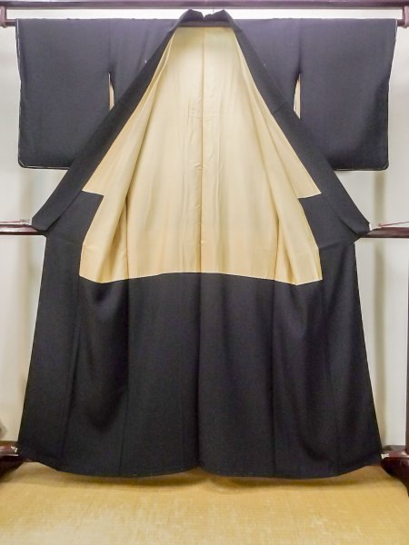 画像2: N0312M  女性用 喪服  シルク（正絹）   黒,  【中古】 【USED】 【リサイクル】 ★★☆☆☆ (2)