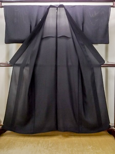 画像2: N0312Q  女性用 喪服  シルク（正絹）   黒,  【中古】 【USED】 【リサイクル】 ★★☆☆☆ (2)