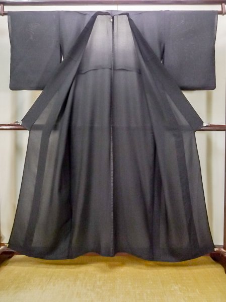 画像2: N0312Z  女性用 喪服  シルク（正絹）   黒,  【中古】 【USED】 【リサイクル】 ★★☆☆☆ (2)