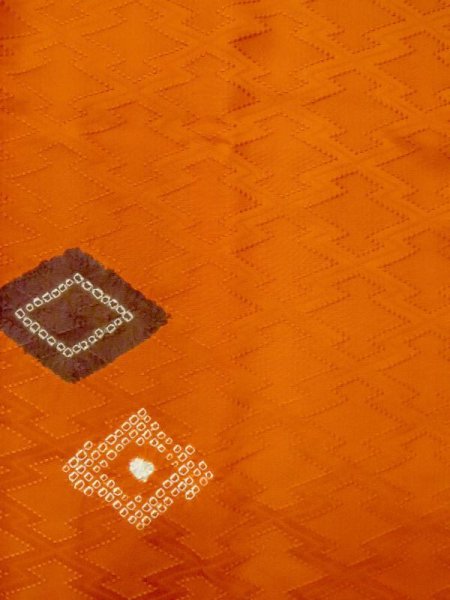 画像3: N0321B  女性用 道行  シルク(正絹)   橙色, 松皮菱 【中古】 【USED】 【リサイクル】 ★★☆☆☆ (3)