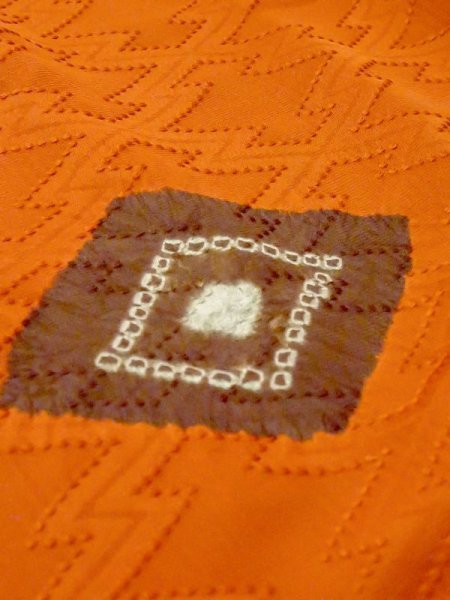 画像7: N0321B  女性用 道行  シルク(正絹)   橙色, 松皮菱 【中古】 【USED】 【リサイクル】 ★★☆☆☆ (7)