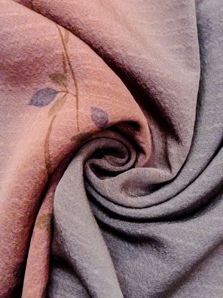 画像11: N0321E  女性用 道行  シルク(正絹)  淡い 灰色, ききょう 【中古】 【USED】 【リサイクル】 ★★☆☆☆ (11)