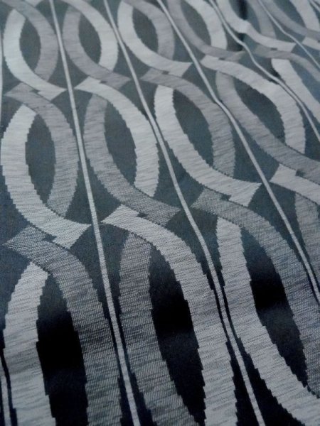画像8: N0321N  女性用 道行  シルク(正絹)   灰色, 幾何学模様 【中古】 【USED】 【リサイクル】 ★★☆☆☆ (8)