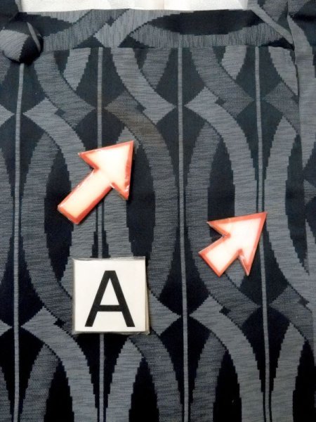 画像12: N0321N  女性用 道行  シルク(正絹)   灰色, 幾何学模様 【中古】 【USED】 【リサイクル】 ★★☆☆☆ (12)