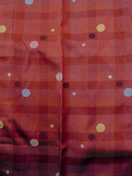 画像4: N0321Q  女性用 雨コート  シルク（正絹）   えんじ, 小さな点々 【中古】 【USED】 【リサイクル】 ★★☆☆☆ (4)