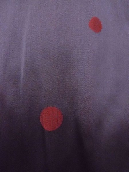 画像5: N0322A  女性用 道行  シルク（正絹）  灰色がかった 紫色, 丸 【中古】 【USED】 【リサイクル】 ★★★☆☆ (5)