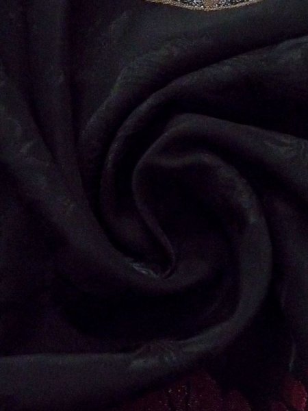 画像14: N0329E  女性用 道行  シルク(正絹)   黒, 菊 【中古】 【USED】 【リサイクル】 ★★☆☆☆ (14)