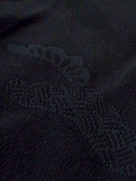 画像7: N0329L  女性用 道行  シルク(正絹)   黒,  【中古】 【USED】 【リサイクル】 ★☆☆☆☆ (7)