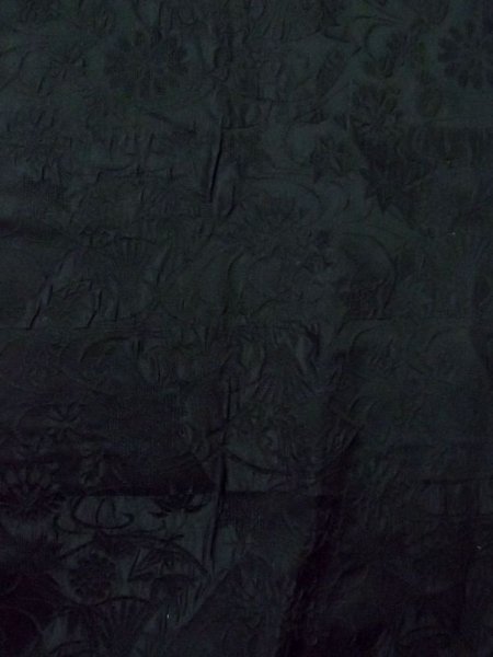 画像4: N0329O  女性用 道行  シルク(正絹)   黒, 花 【中古】 【USED】 【リサイクル】 ★★★☆☆ (4)