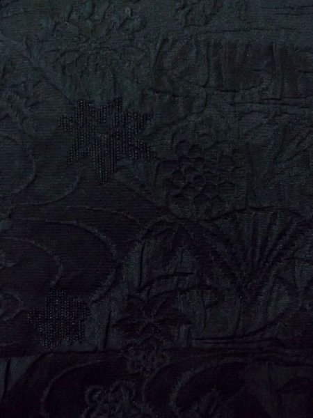 画像7: N0329O  女性用 道行  シルク(正絹)   黒, 花 【中古】 【USED】 【リサイクル】 ★★★☆☆ (7)