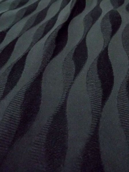 画像8: N0329P Mint  女性用 道行  シルク(正絹)   黒,  【中古】 【USED】 【リサイクル】 ★★★★☆ (8)