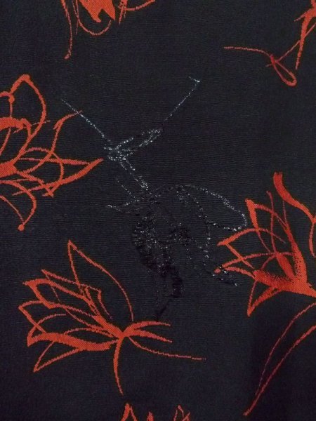 画像6: N0329Q  女性用 道行  シルク(正絹)   黒, 花 【中古】 【USED】 【リサイクル】 ★★★☆☆ (6)
