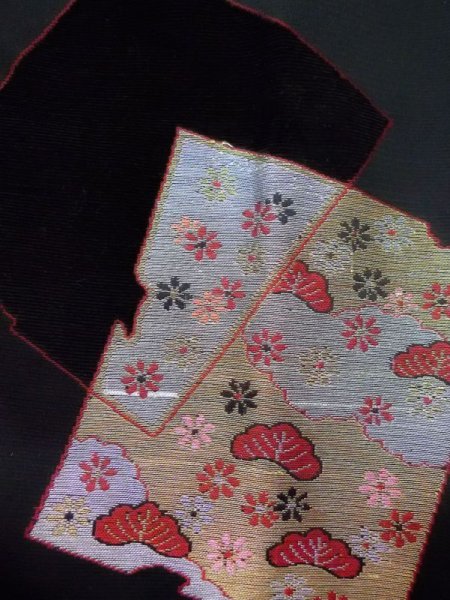 画像7: N0329S  女性用 道行  シルク(正絹)   黒, 菊 【中古】 【USED】 【リサイクル】 ★★★☆☆ (7)