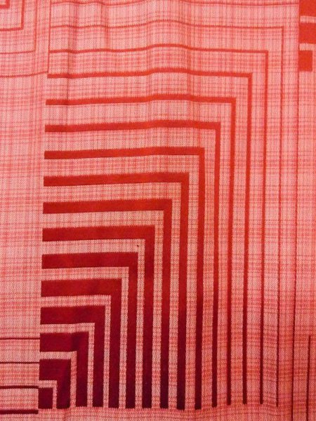 画像5: N0329W Mint  女性用 雨コート  シルク(正絹)   珊瑚色, 幾何学模様 【中古】 【USED】 【リサイクル】 ★★★★☆ (5)