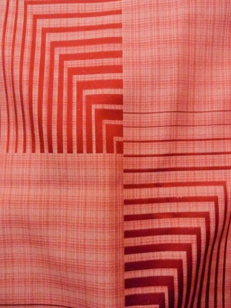 画像7: N0329W Mint  女性用 雨コート  シルク(正絹)   珊瑚色, 幾何学模様 【中古】 【USED】 【リサイクル】 ★★★★☆ (7)