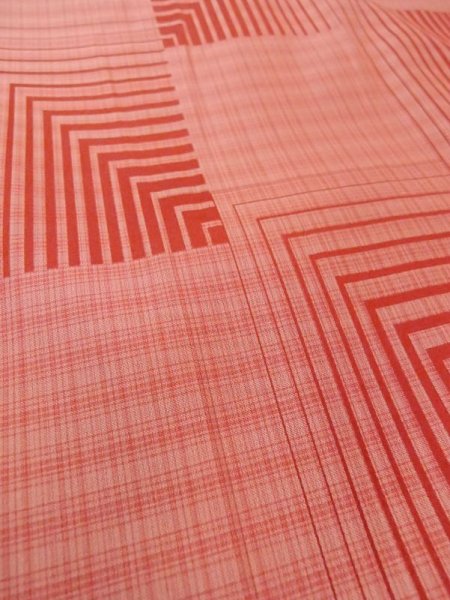 画像10: N0329W Mint  女性用 雨コート  シルク(正絹)   珊瑚色, 幾何学模様 【中古】 【USED】 【リサイクル】 ★★★★☆ (10)