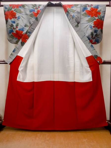 画像2: N0409B Mint  女性用 紬  シルク（正絹）   灰色, 花 【中古】 【USED】 【リサイクル】 ★★★★☆ (2)