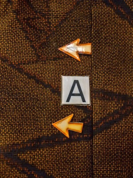 画像14: N0409G  女性用 紬  シルク(正絹)   茶色, バラ 【中古】 【USED】 【リサイクル】 ★★★☆☆ (14)